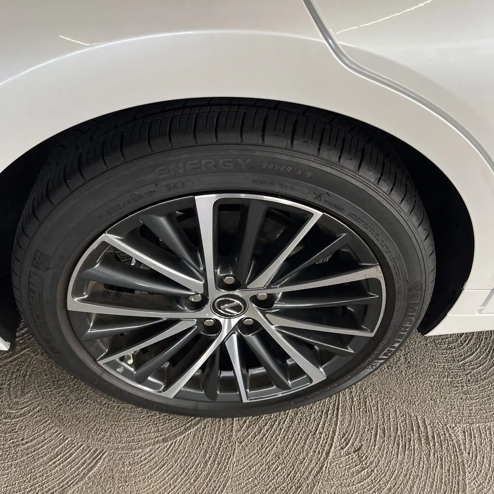 2025 Lexus ES 350 Base