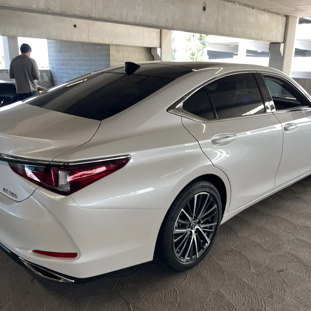 2025 Lexus ES 350 Base