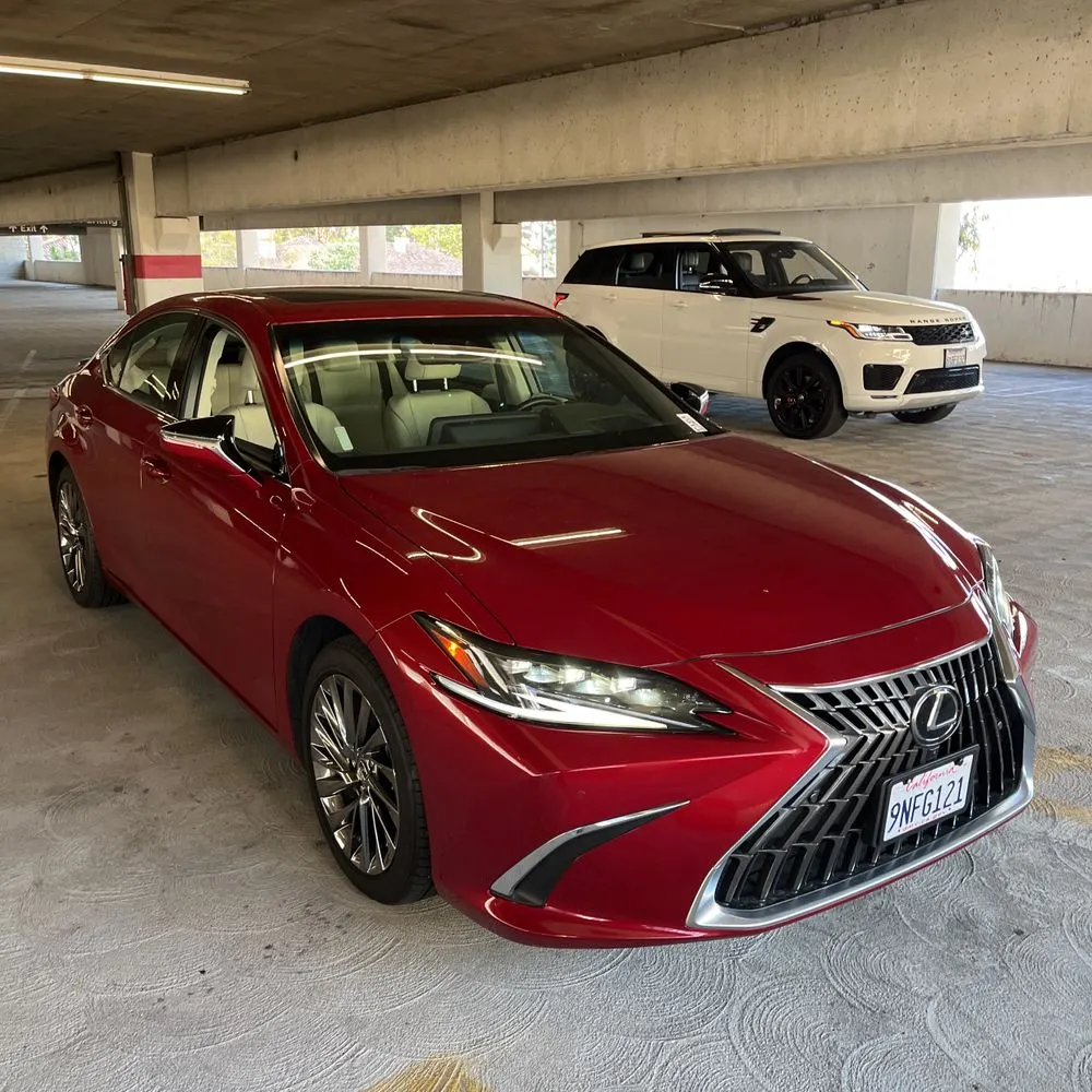 2024 Lexus ES 300h Luxury