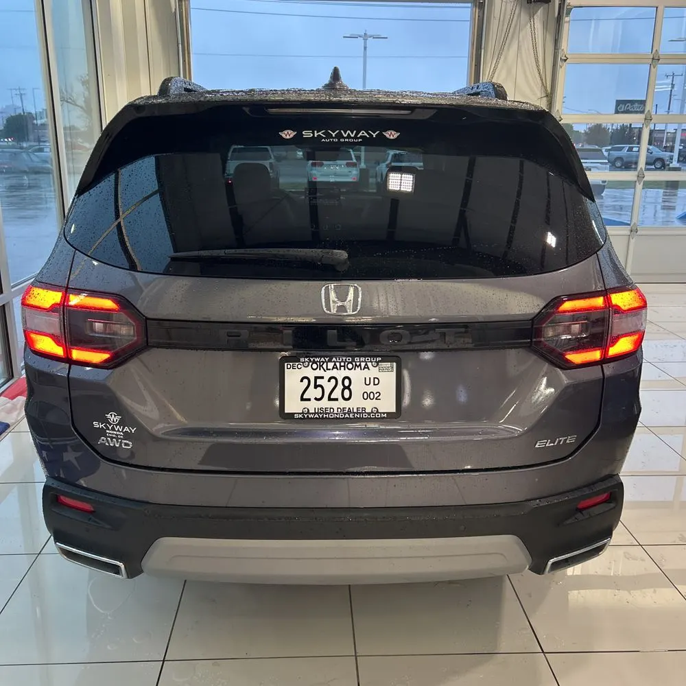 2025 Honda Pilot Elite