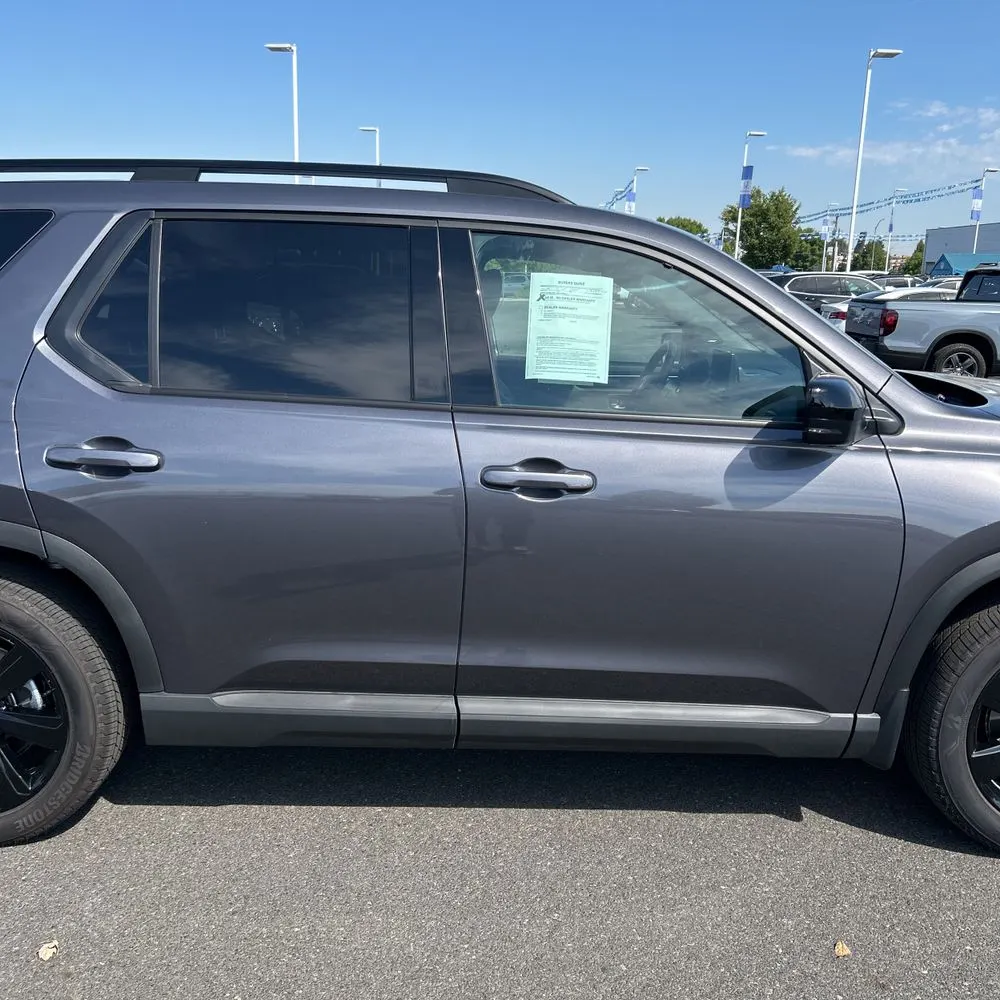 2025 Honda Pilot Black Edition