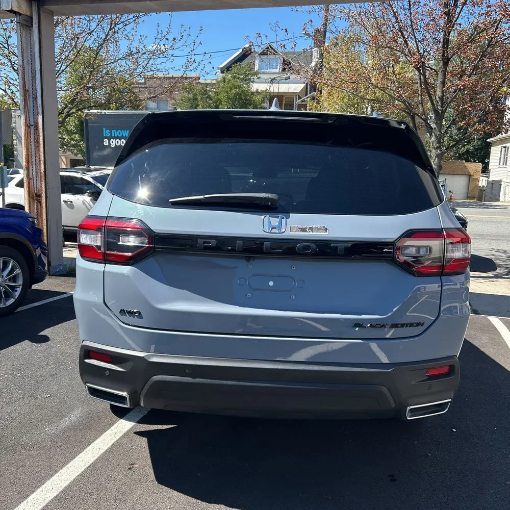 2025 Honda Pilot Black Edition