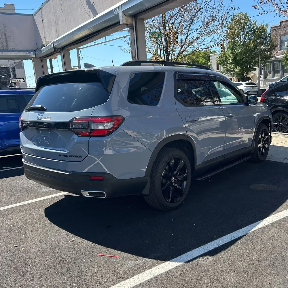 2025 Honda Pilot Black Edition