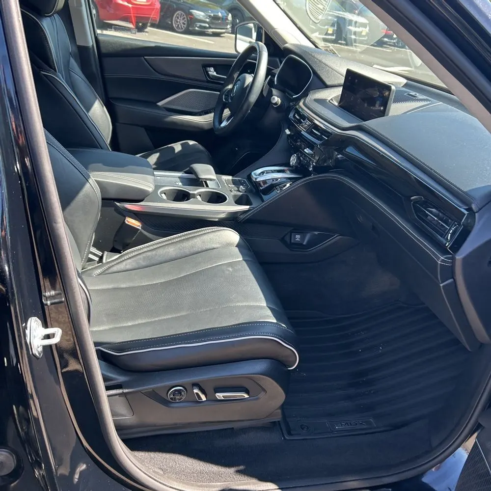 2023 Acura MDX SH-AWD w/Advance