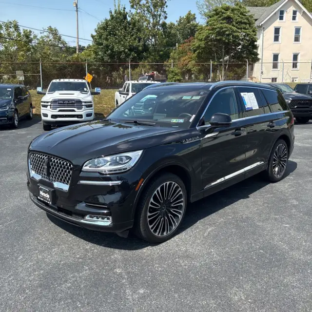 2023 Lincoln Aviator Black Label
