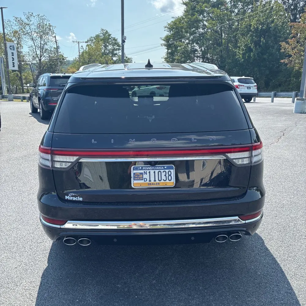2023 Lincoln Aviator Black Label