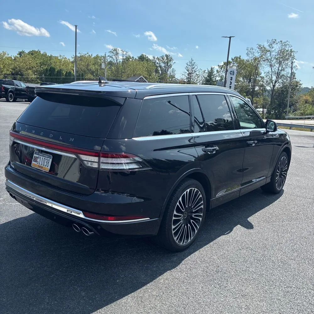 2023 Lincoln Aviator Black Label