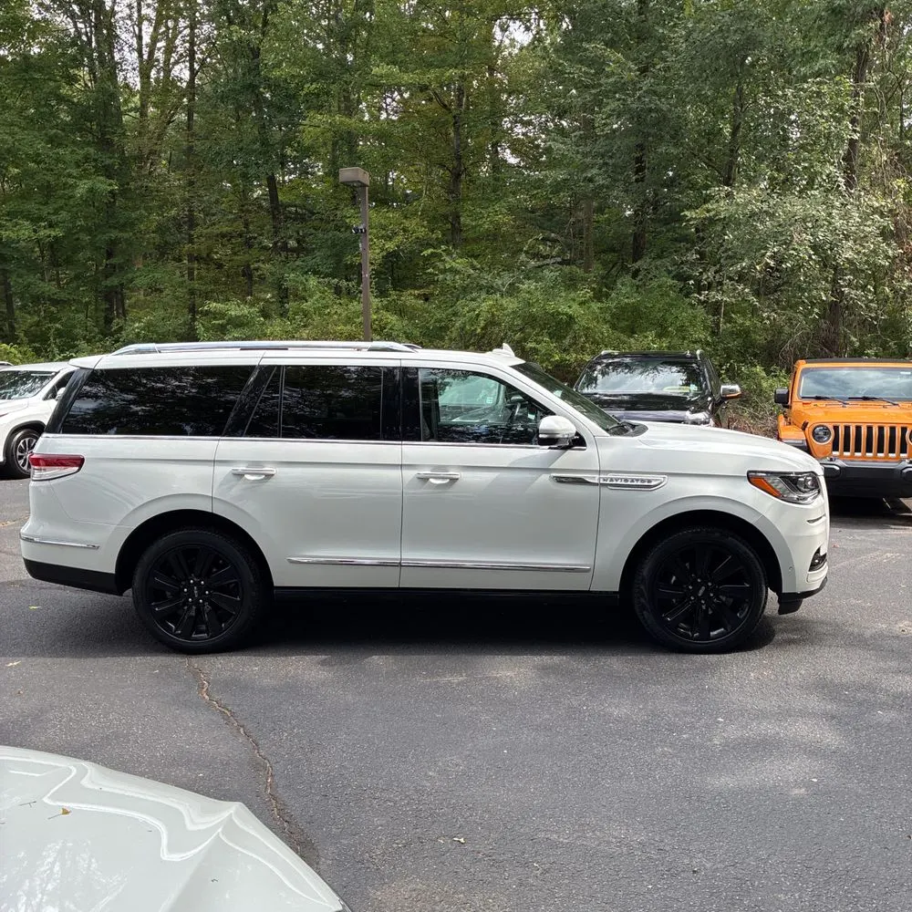 2022 Lincoln Navigator Reserve
