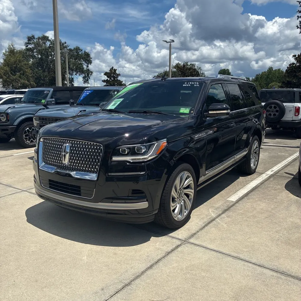 2024 Lincoln Navigator Premiere