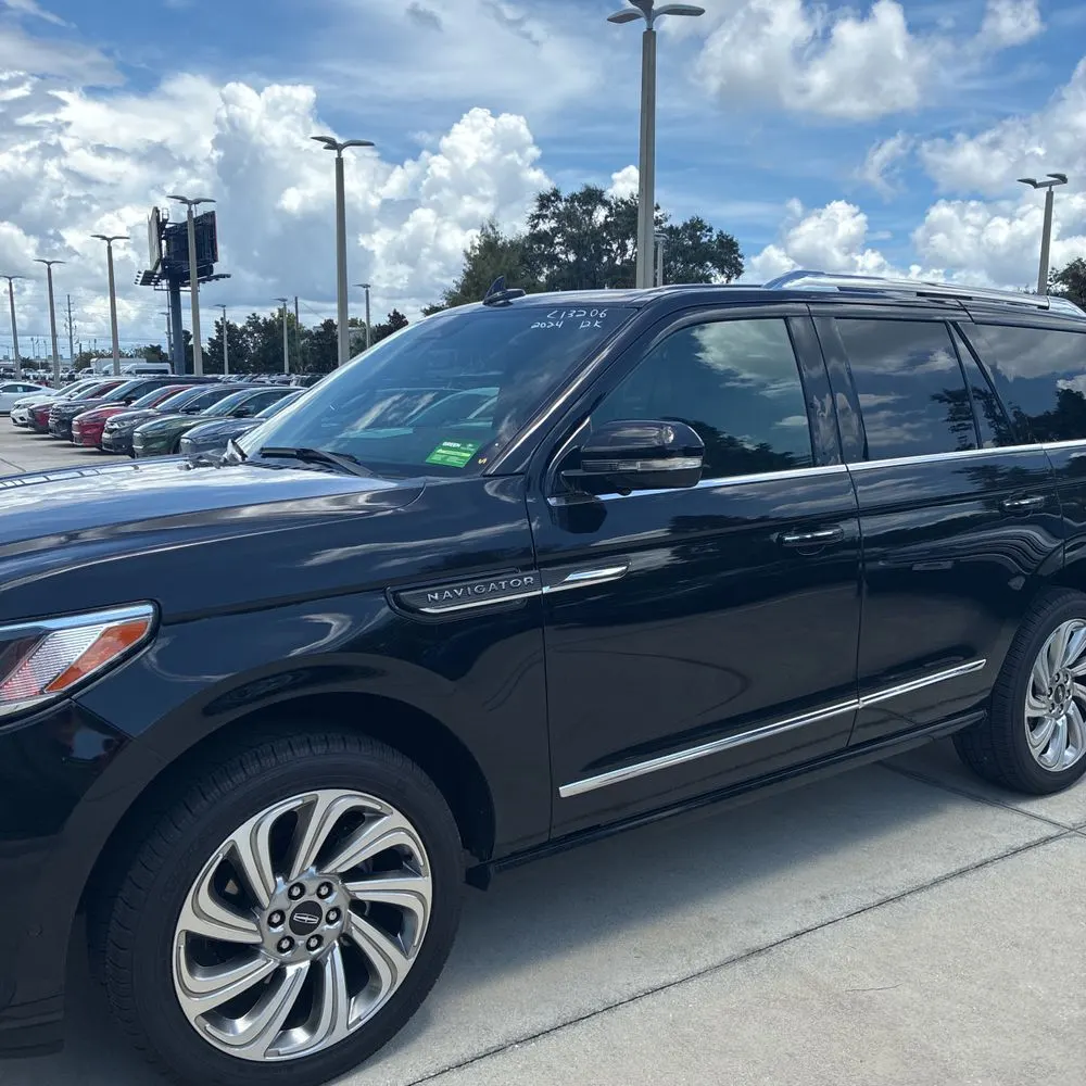 2024 Lincoln Navigator Premiere