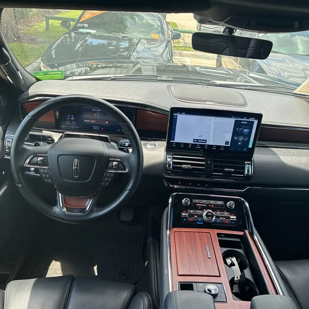 2024 Lincoln Navigator Premiere