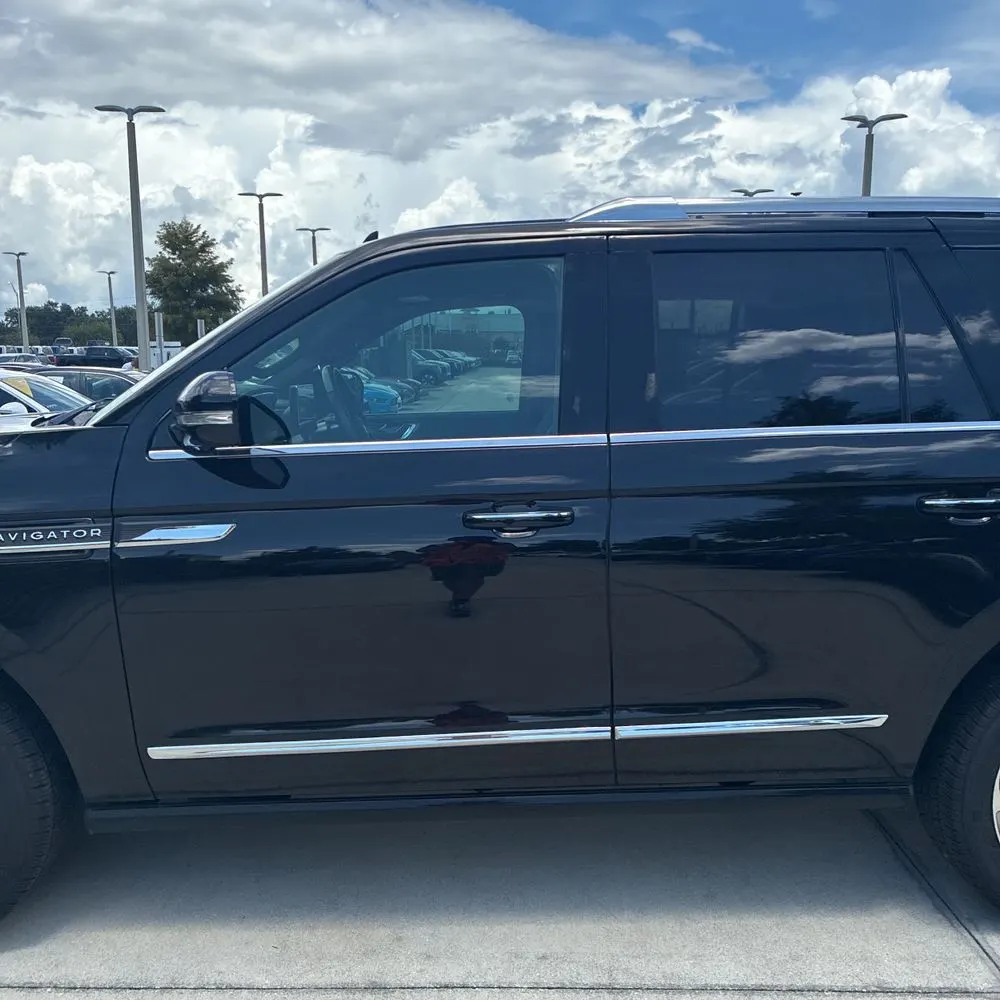 2024 Lincoln Navigator Premiere