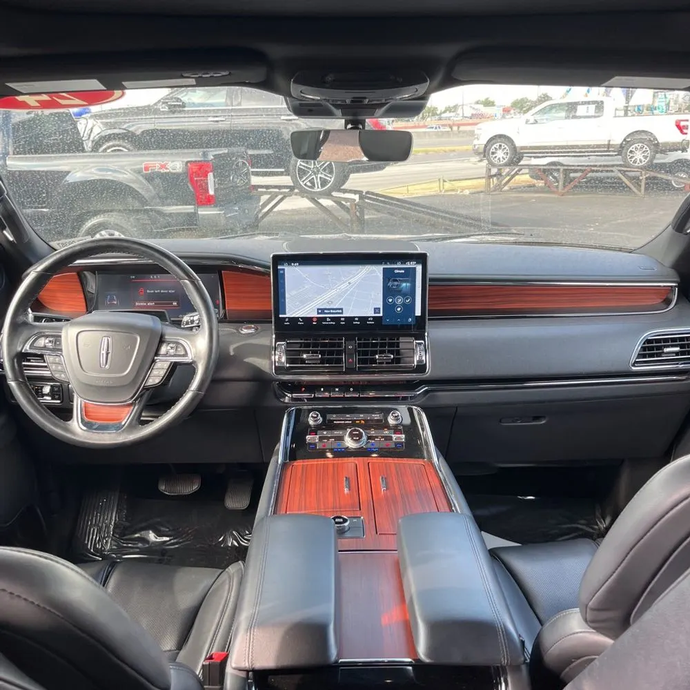 2024 Lincoln Navigator Premiere