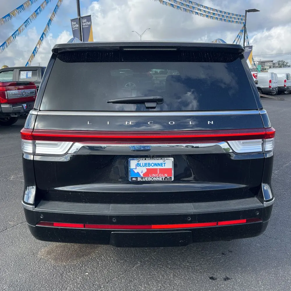 2024 Lincoln Navigator Premiere