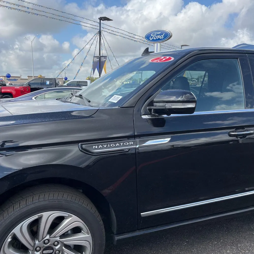 2023 Lincoln Navigator L Reserve