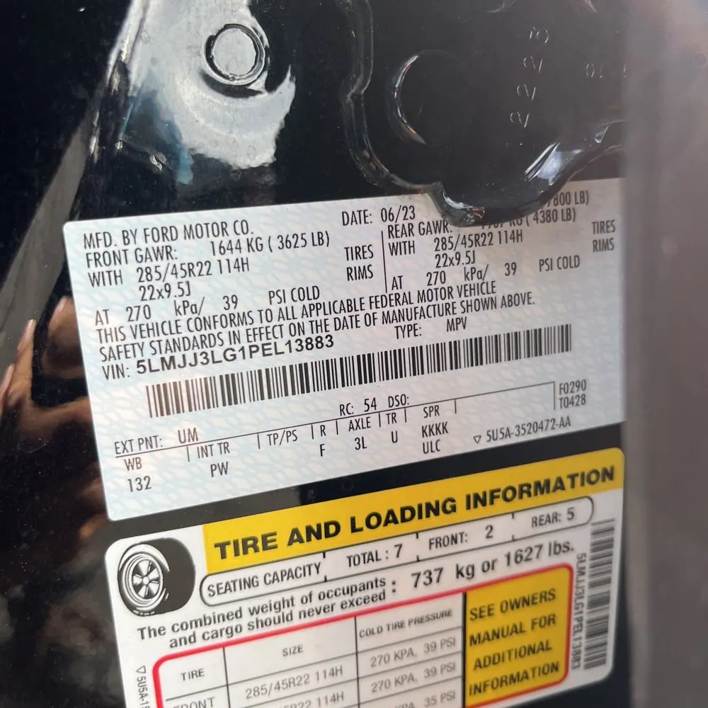 2023 Lincoln Navigator L Reserve