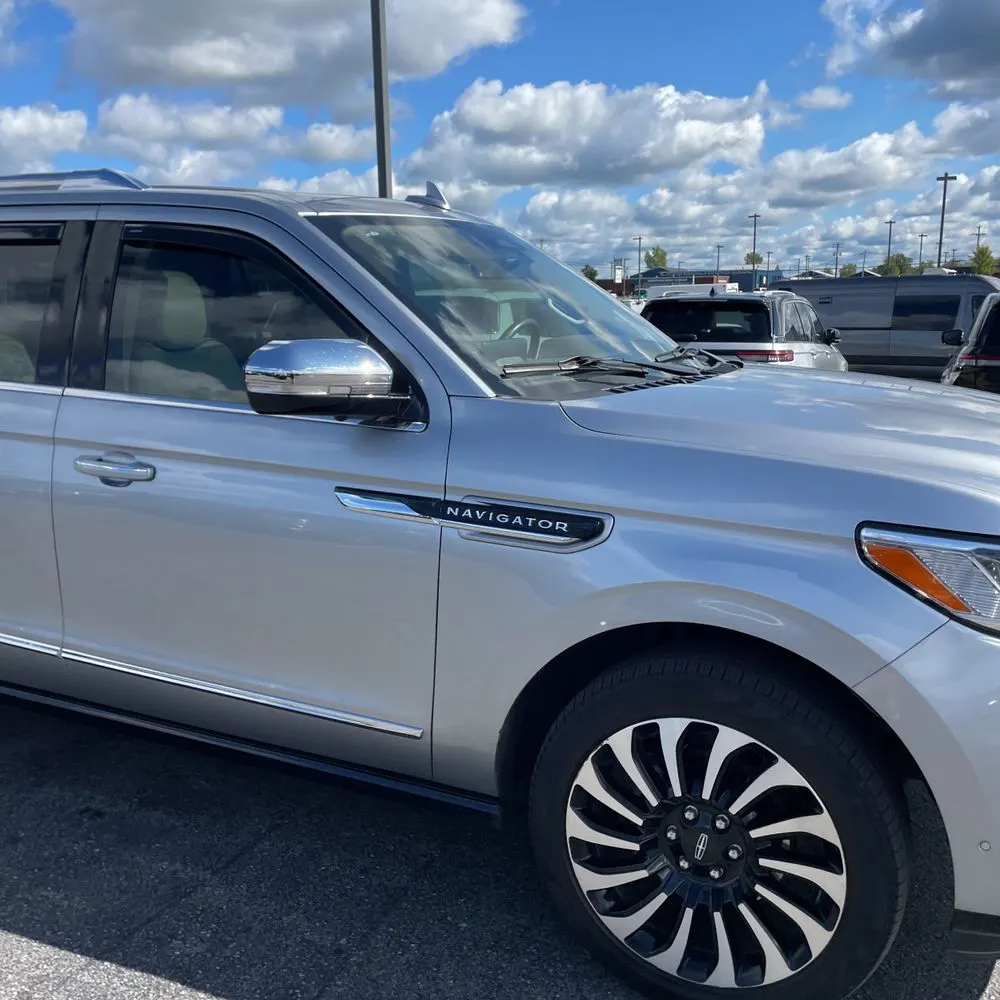 2023 Lincoln Navigator L Black Label