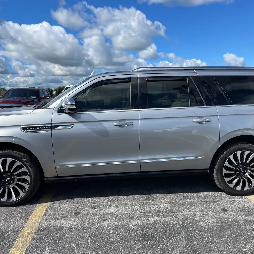 2023 Lincoln Navigator L Black Label