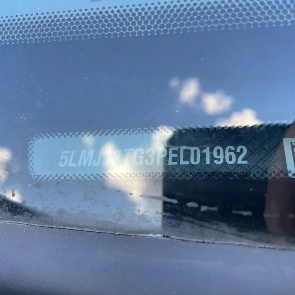 2023 Lincoln Navigator L Black Label