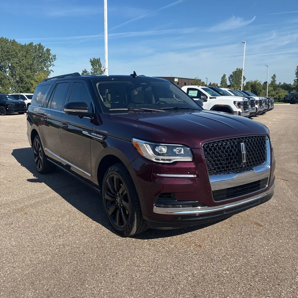 2024 Lincoln Navigator L Black Label
