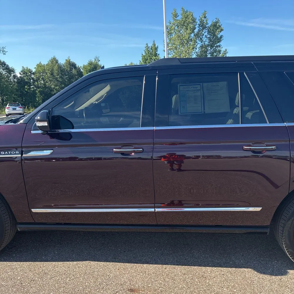 2024 Lincoln Navigator L Black Label