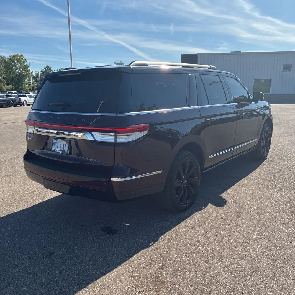 2024 Lincoln Navigator L Black Label