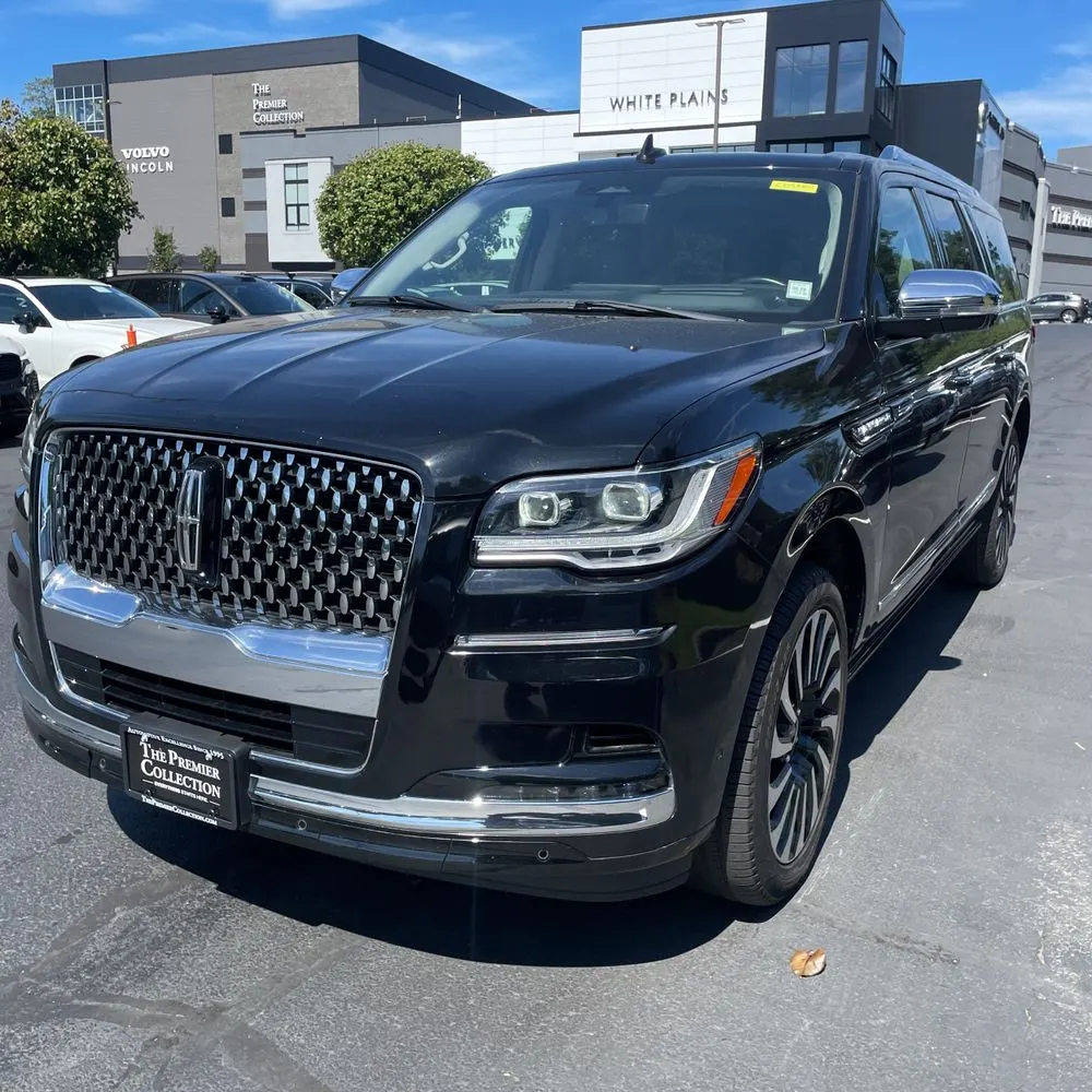 2022 Lincoln Navigator L Black Label
