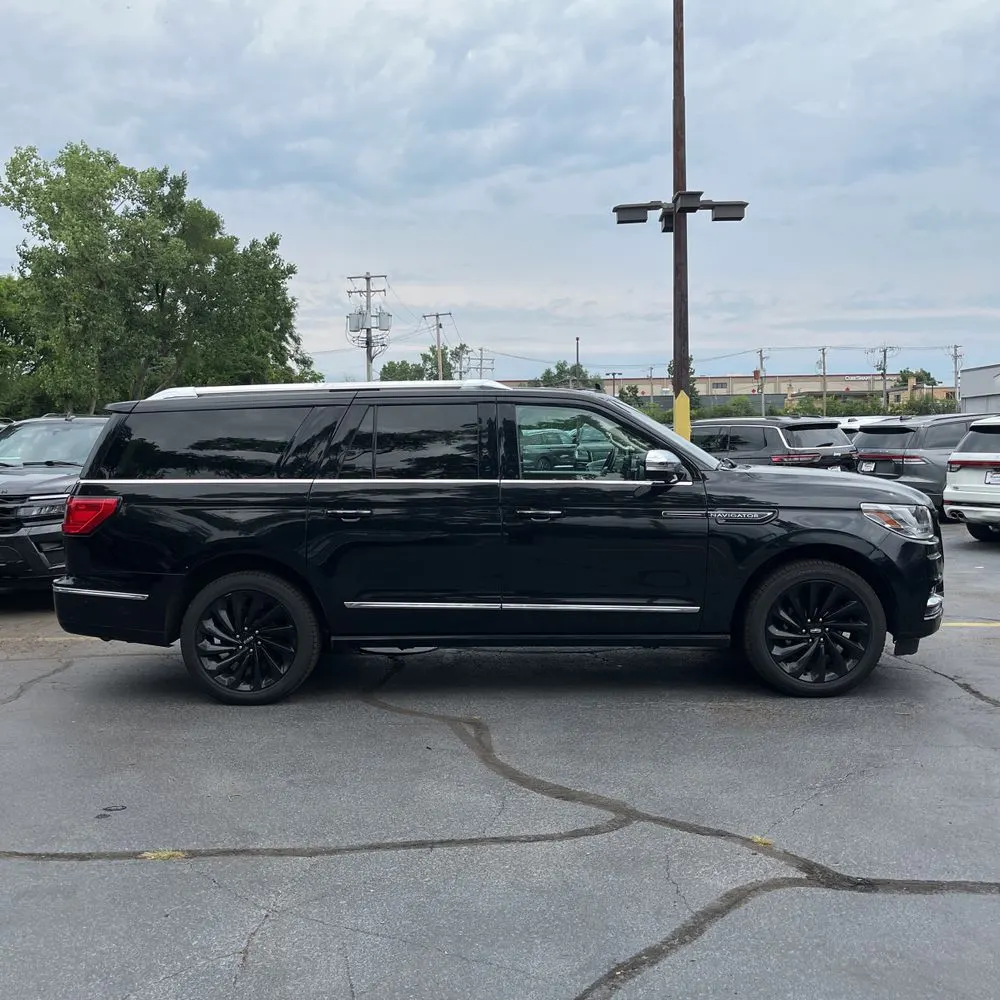2020 Lincoln Navigator L Black Label