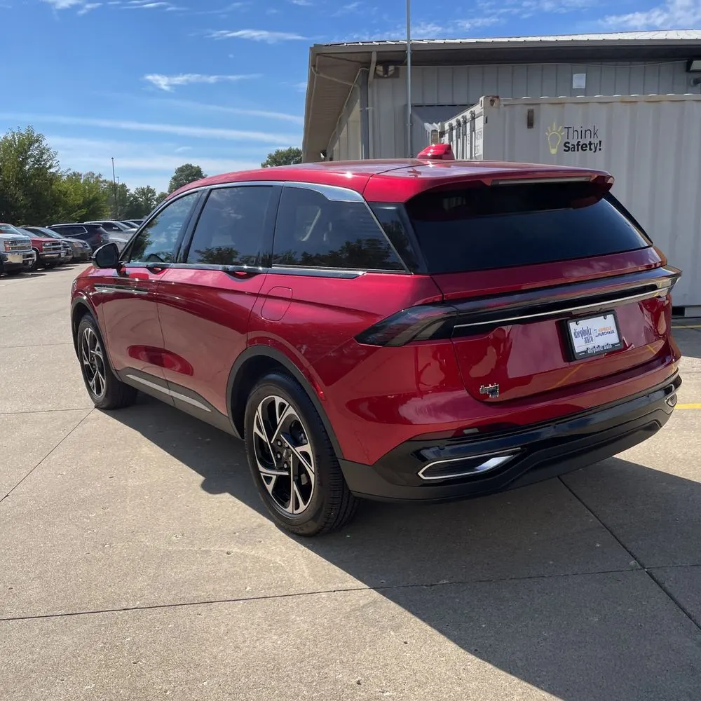2024 Lincoln Nautilus Hybrid Premiere