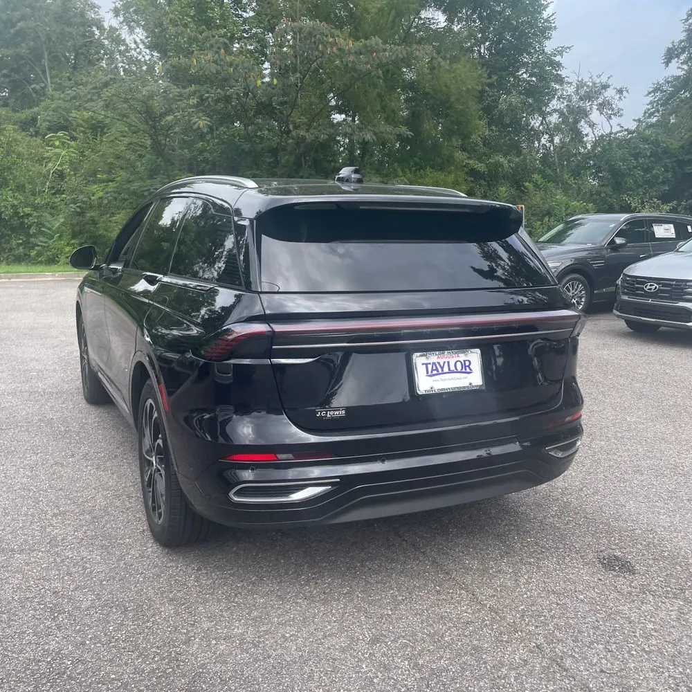 2024 Lincoln Nautilus Hybrid Reserve