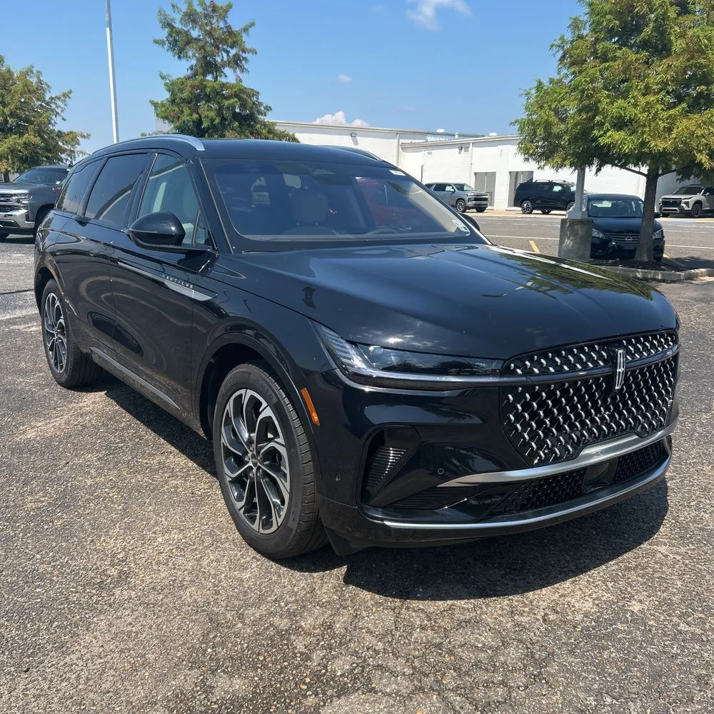 2024 Lincoln Nautilus Reserve