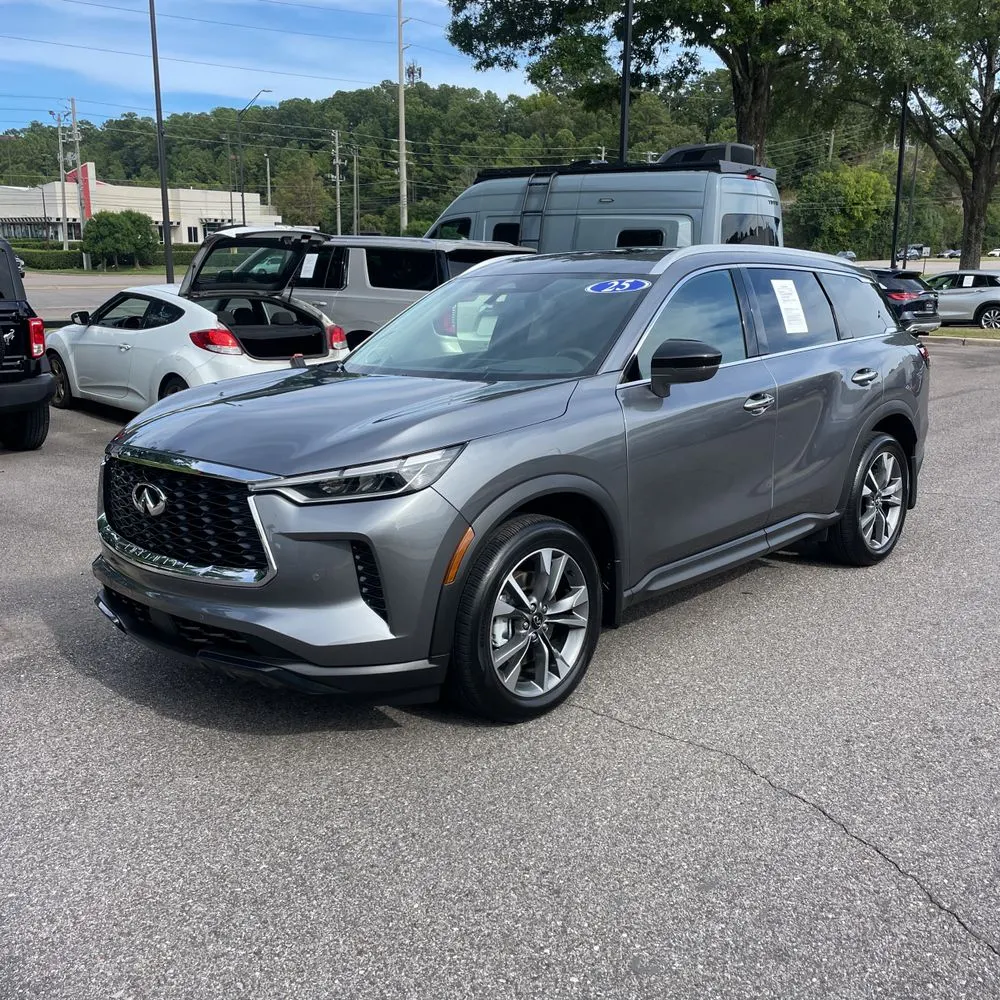 2025 INFINITI QX60 Luxe