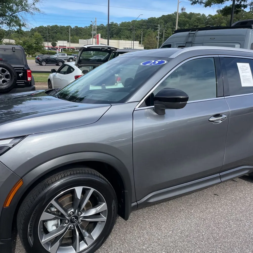 2025 INFINITI QX60 Luxe