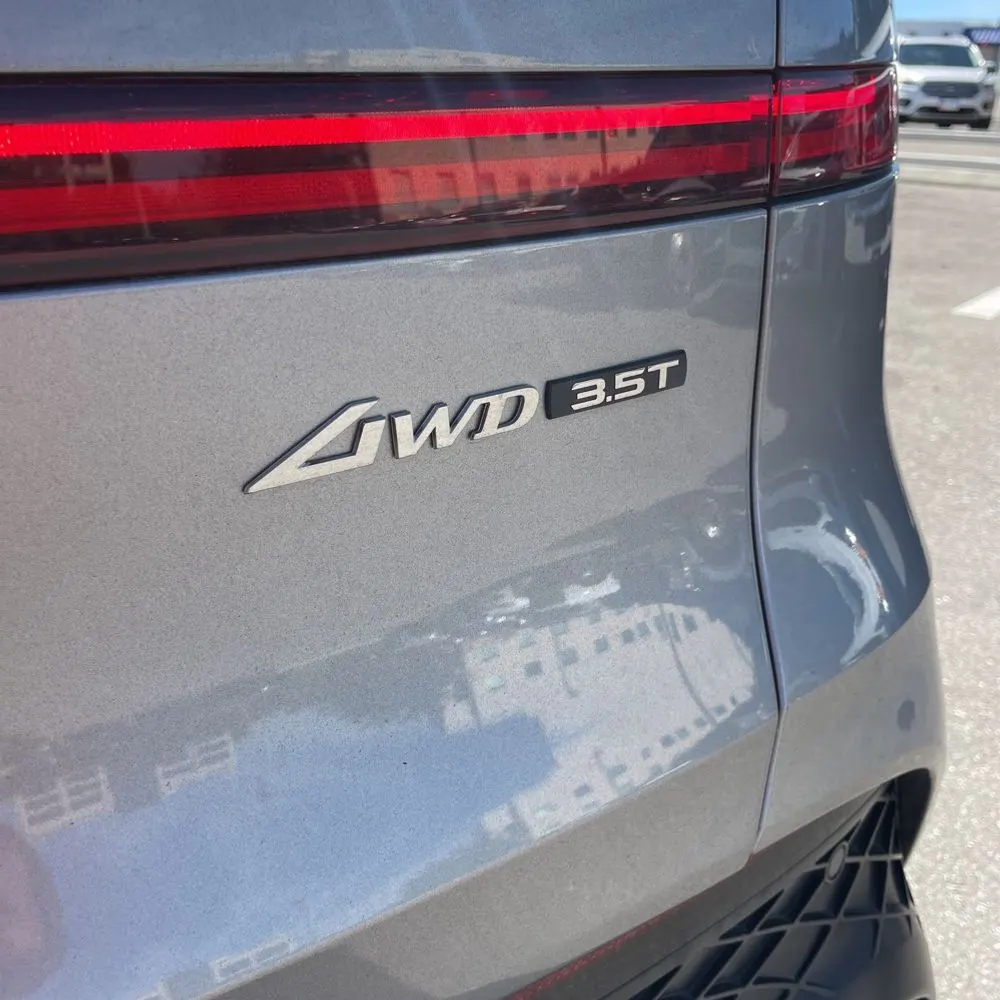 2025 Genesis GV70 3.5T Sport