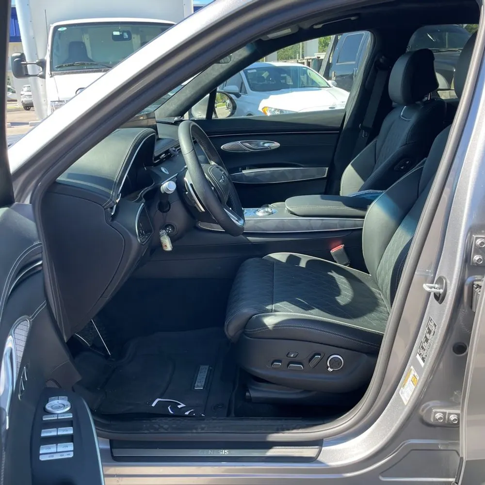2025 Genesis GV70 3.5T Sport