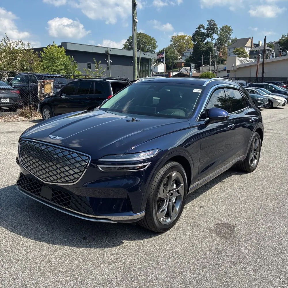 2025 Genesis Electrified GV70 Advanced