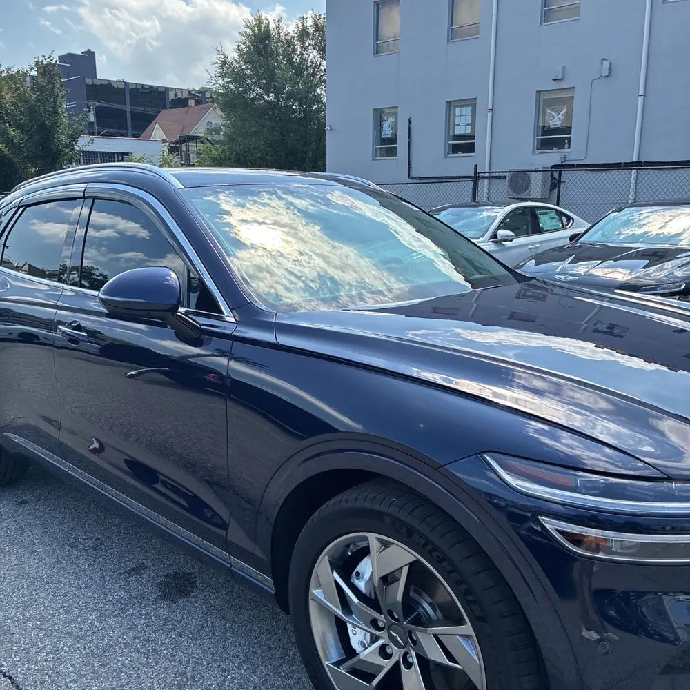 2025 Genesis Electrified GV70 Advanced