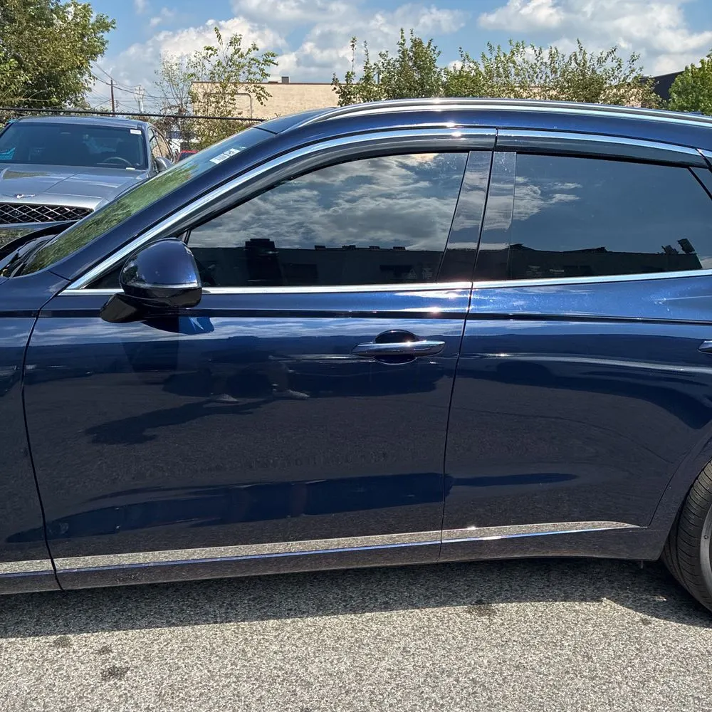2025 Genesis Electrified GV70 Advanced