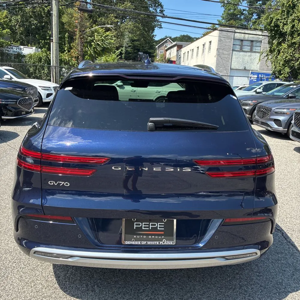 2025 Genesis Electrified GV70 Advanced