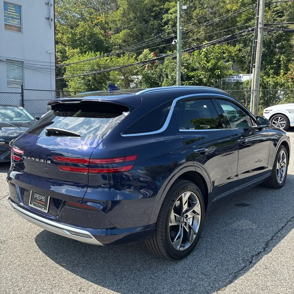 2025 Genesis Electrified GV70 Advanced