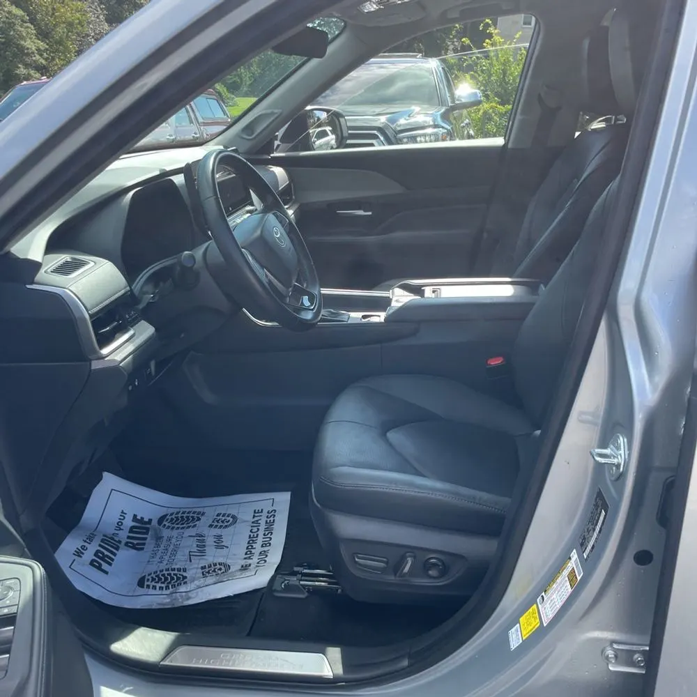 2024 Toyota Grand Highlander Limited