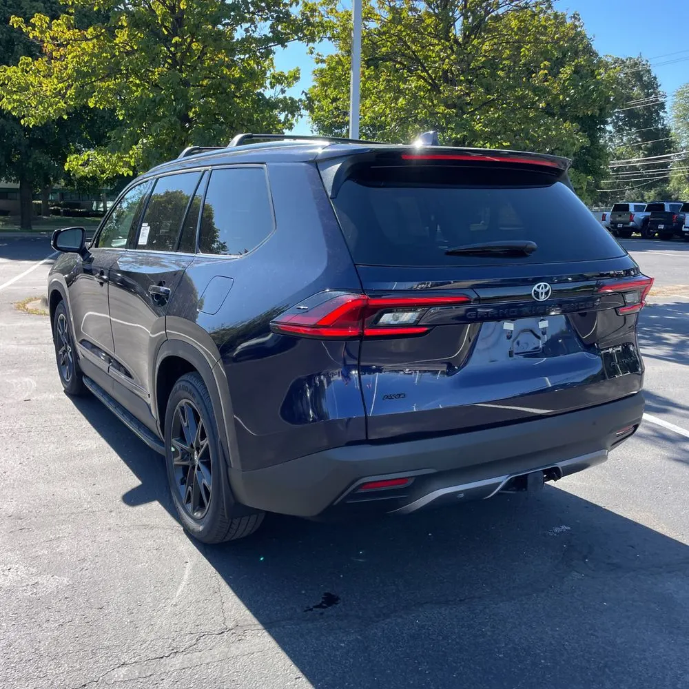 2025 Toyota Grand Highlander Platinum