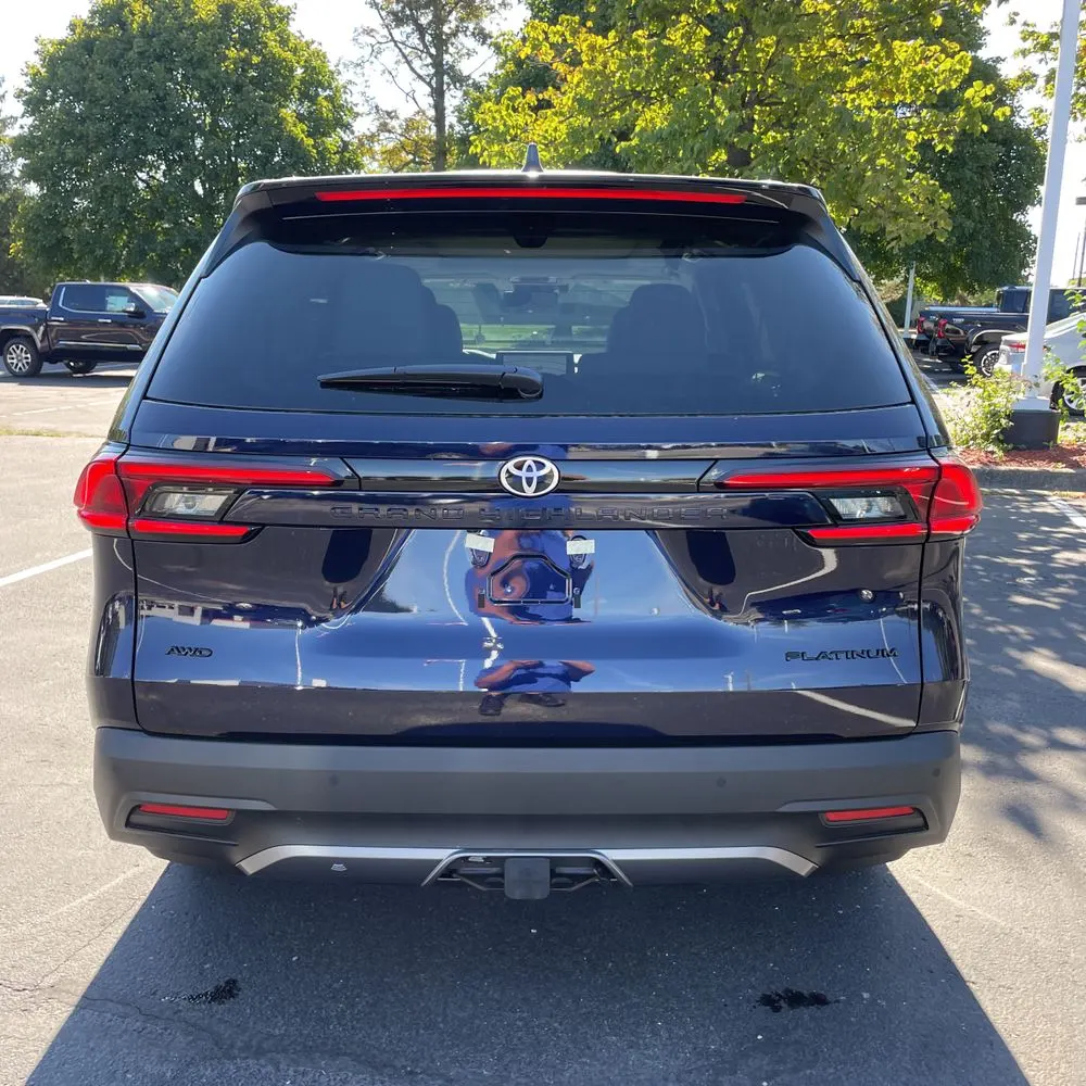 2025 Toyota Grand Highlander Platinum