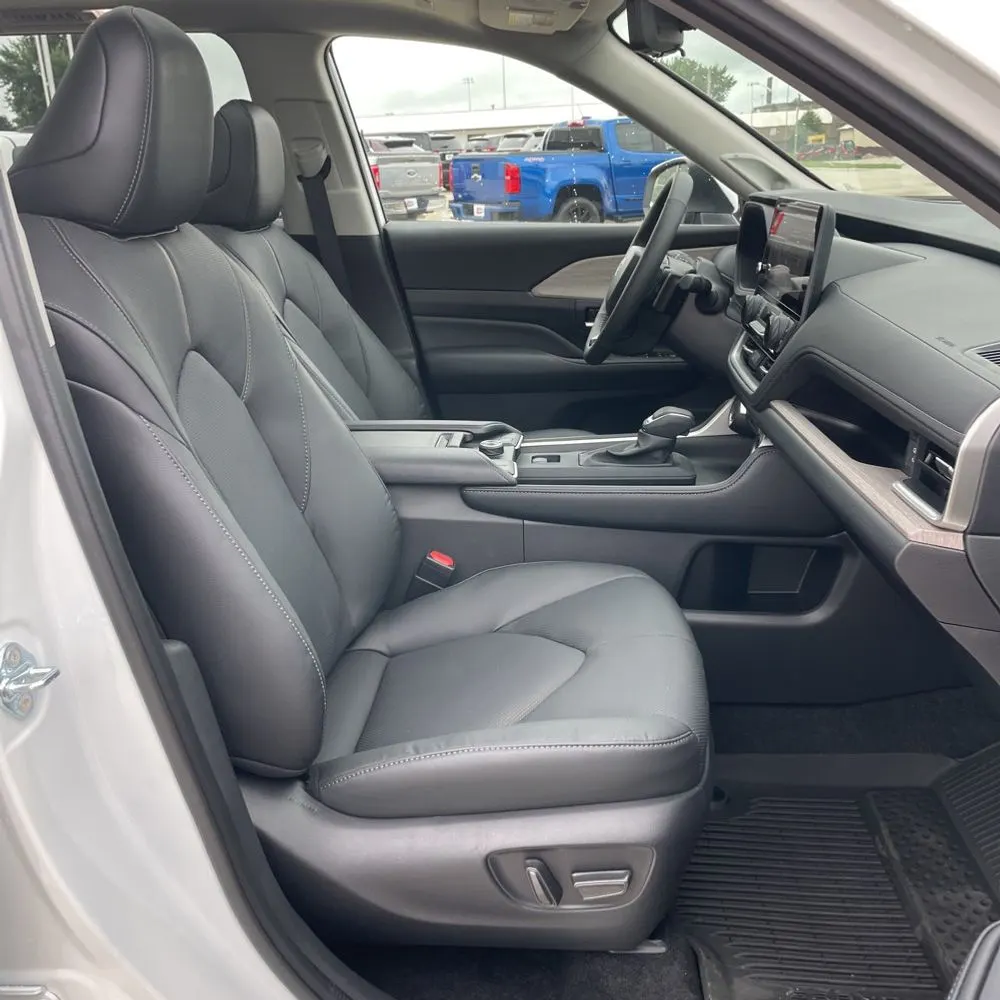 2025 Toyota Grand Highlander Platinum