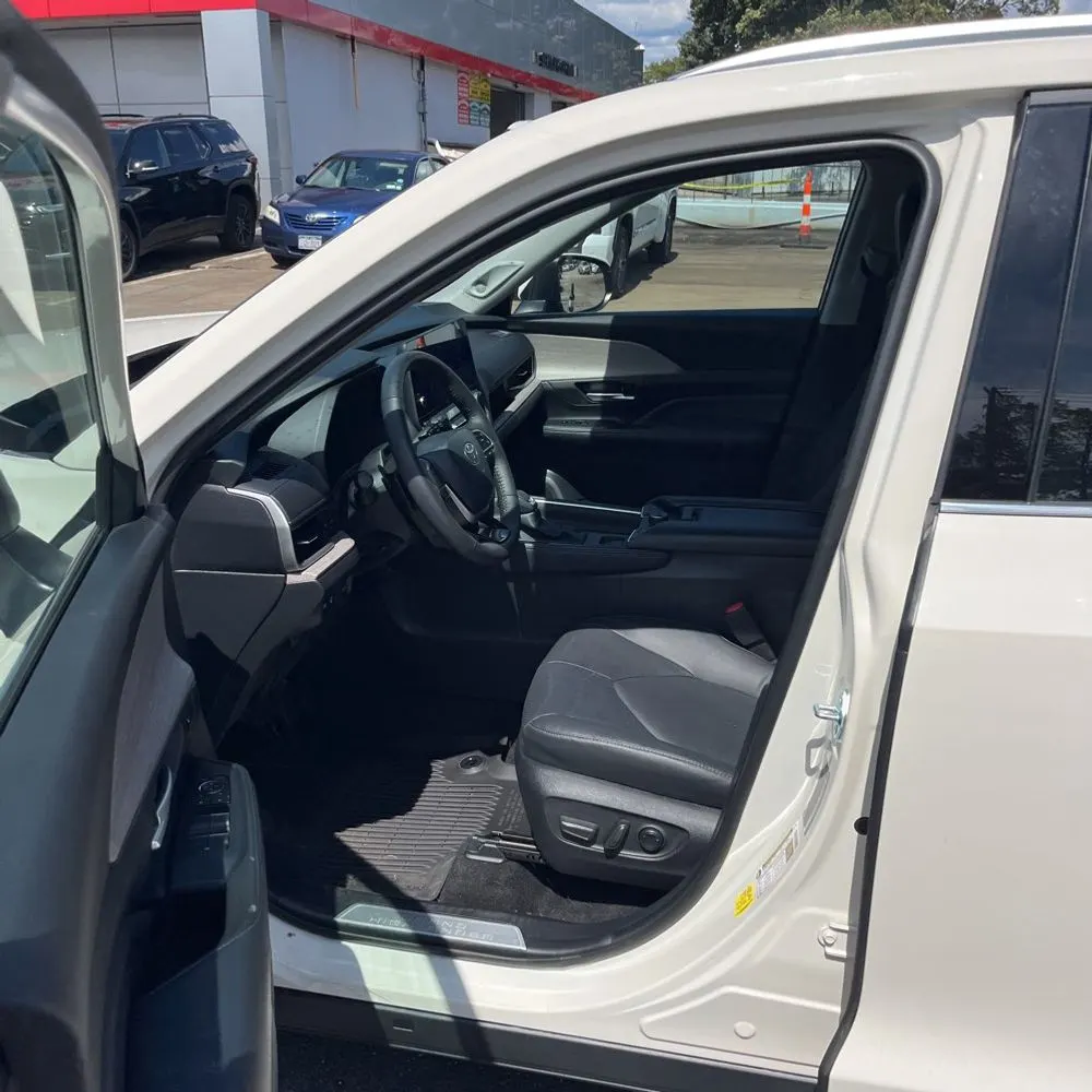 2024 Toyota Grand Highlander Platinum