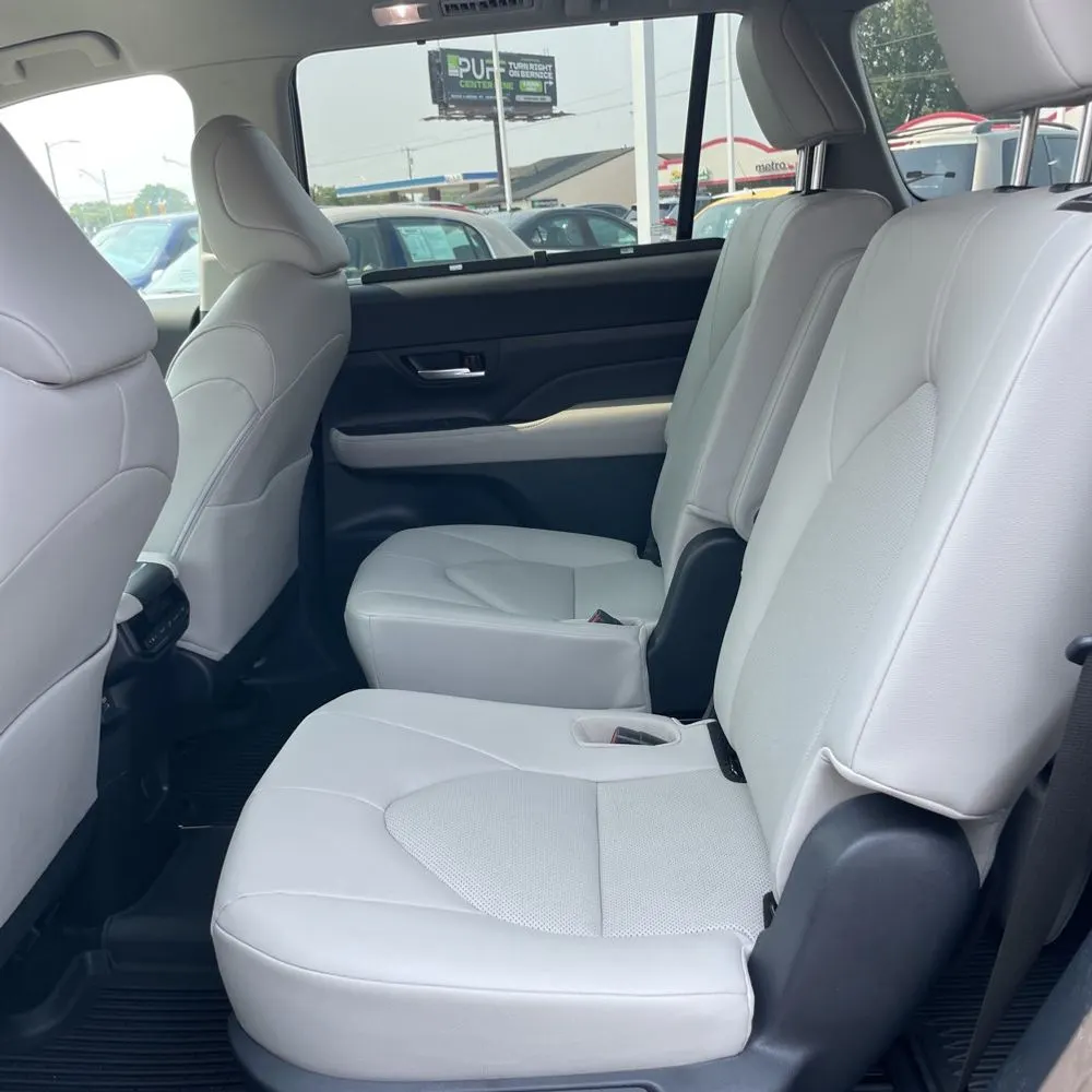 2025 Toyota Grand Highlander XLE
