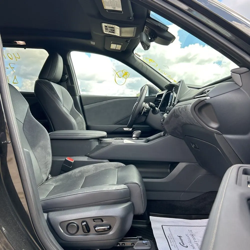 2024 Lexus TX-Series TX350 Ultra Luxury