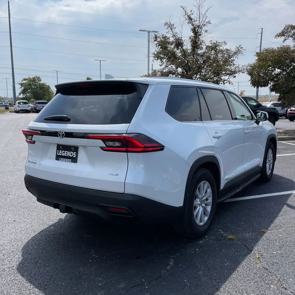 2025 Toyota Grand Highlander Hybrid XLE