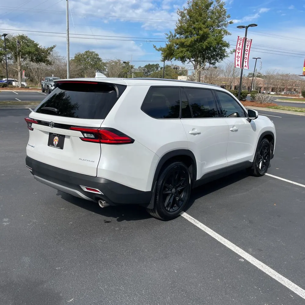 2024 Toyota Grand Highlander Hybrid MAX Platinum