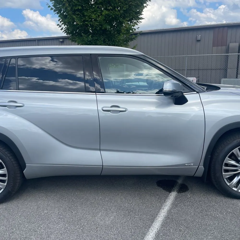 2024 Toyota Highlander Hybrid Platinum